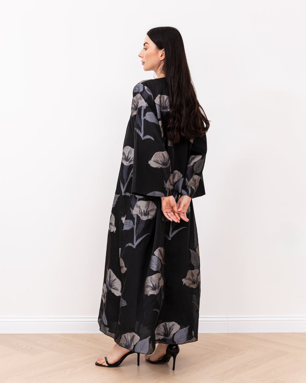 LILY PEICES ABAYA