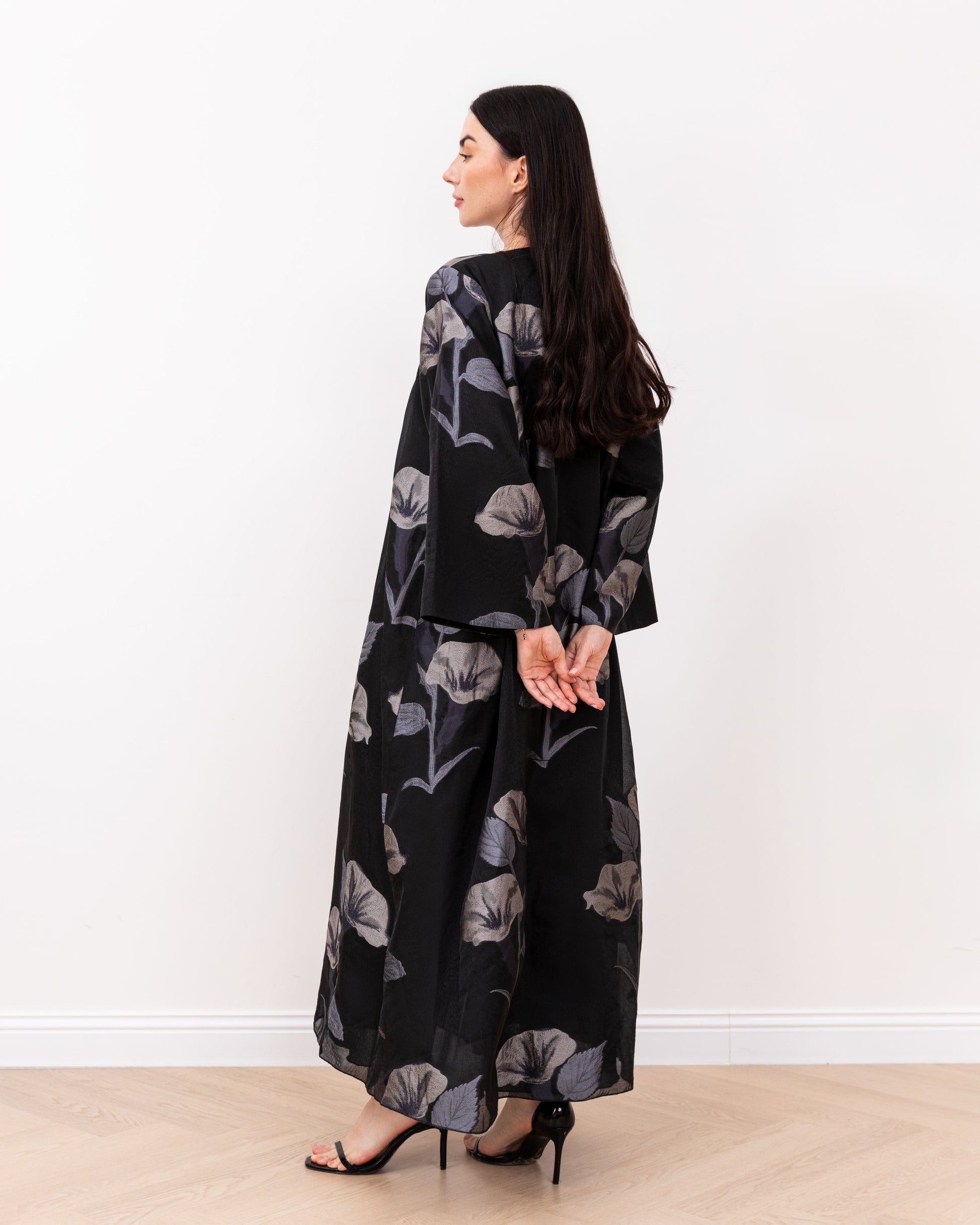 LILY PEICES ABAYA