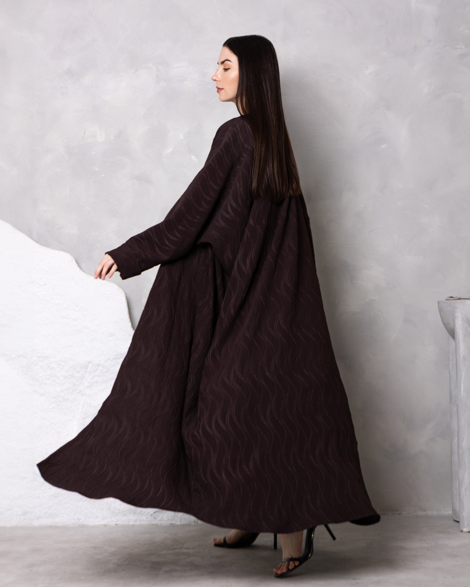 Waves ABAYA