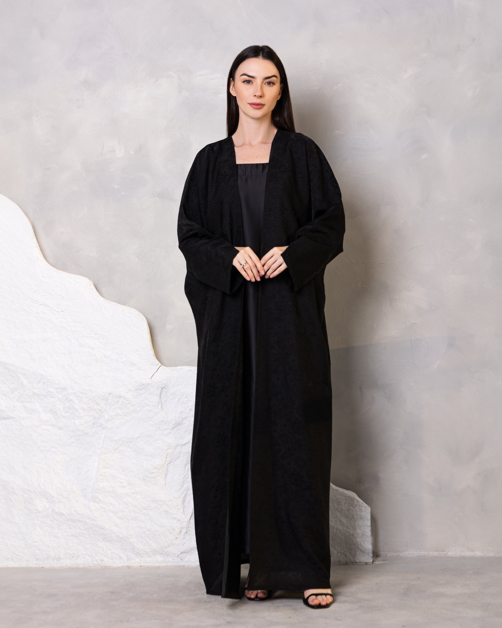 Void abaya